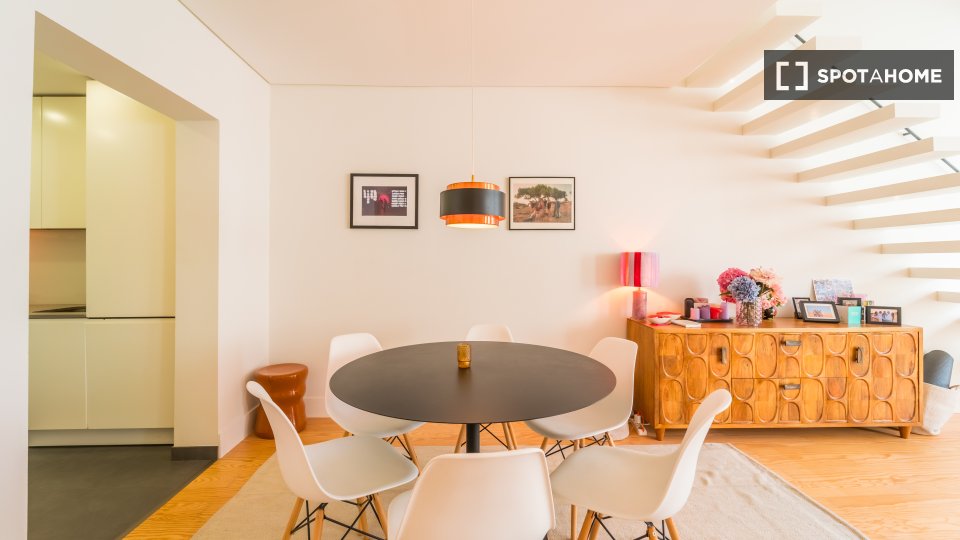 Apartment Lisbon, 3 beds, 154m² — photo 9