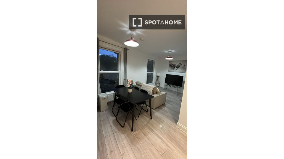 Apartment London, 2 beds, 80m² — photo 7