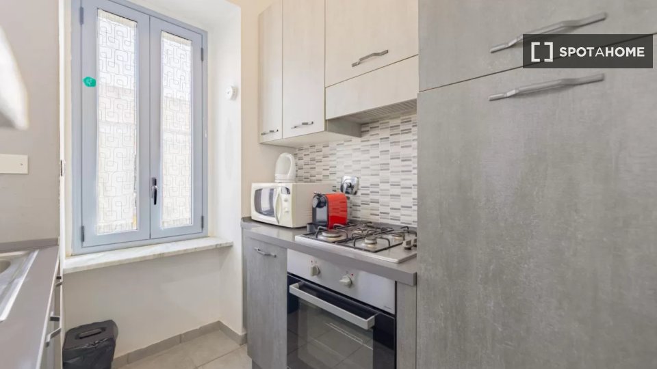 Apartment Turin, 1 bed — photo 2
