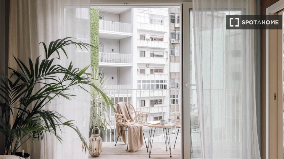 Apartment Lisbon, 2 beds — photo 10
