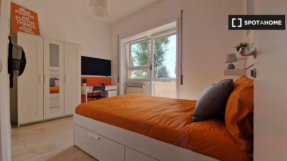 Double room Rome, 6 beds — photo 11