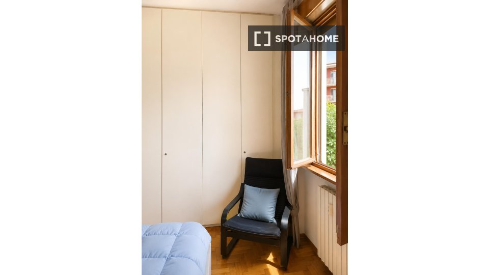 Camera doppia Milano, 4 camere — foto 31