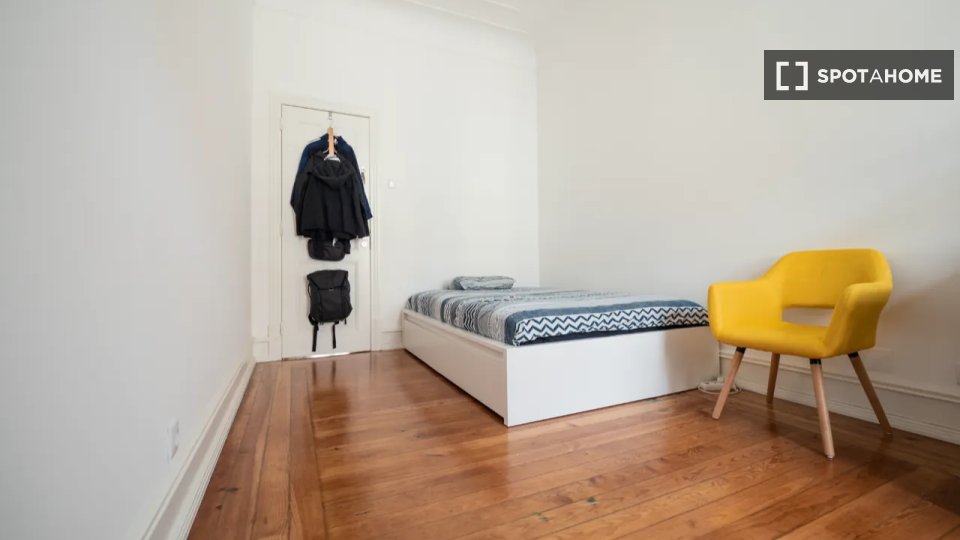 Double room Lisbon, 7 beds — photo 2