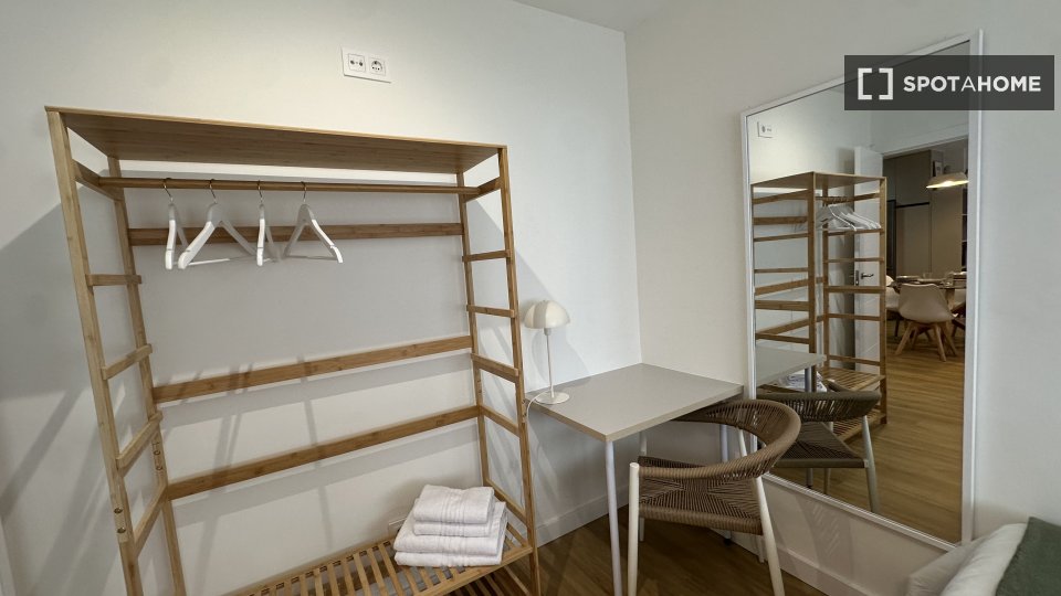 Apartment Madrid, 2 beds, 70m² — photo 5