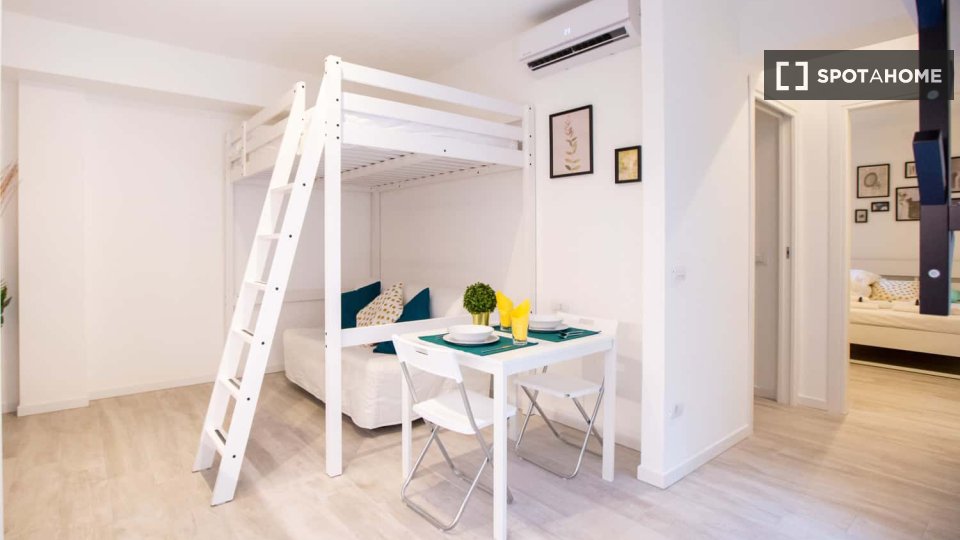 Apartment Milan, 1 bed — photo 11