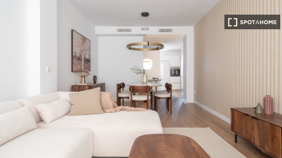 Apartment Seville, 2 beds, 100m² — photo 3