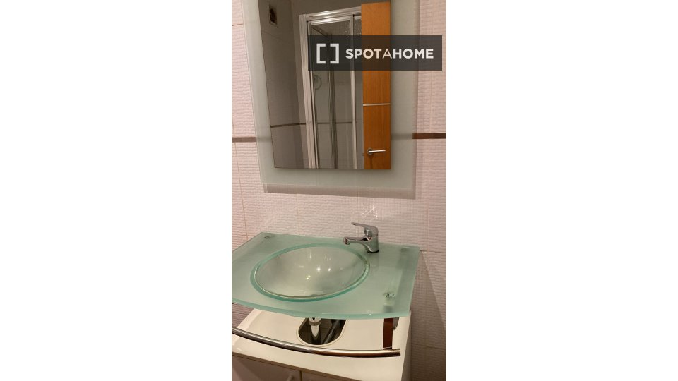 Apartment mono Madrid, 60m² — photo 4