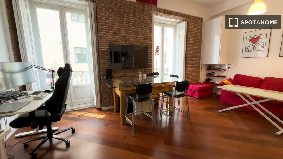Apartment Madrid, 2 beds, 90m² — photo 2