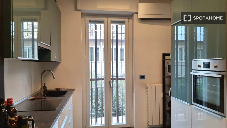 Apartment Milan, 1 bed — photo 13