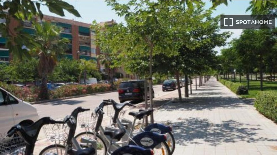 Apartment Valencia, 3 beds, 88m² — photo 12