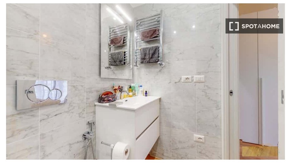 Apartment Milan, 1 bed, 85m² — photo 4