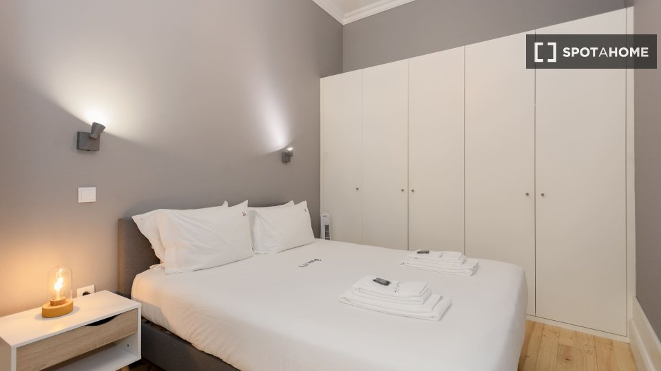 Apartment Porto, 1 bed, 50m² — photo 1