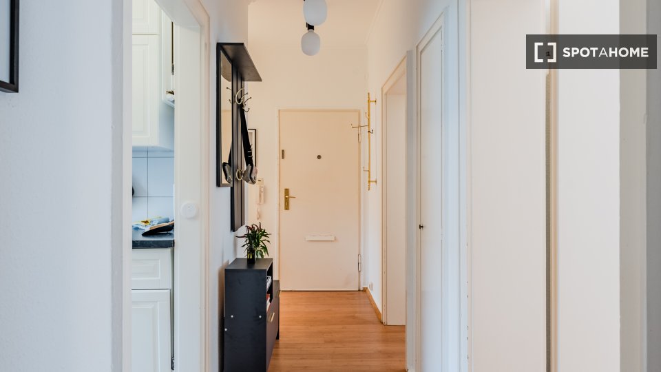 Apartment Berlin, 4 beds, 73m² — photo 7