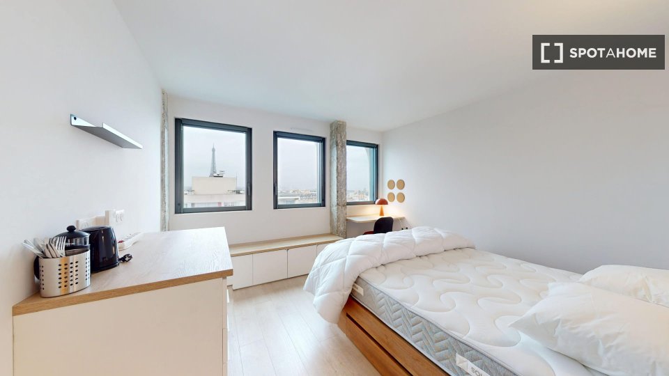 Double room Paris, 12 beds — photo 1
