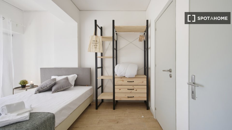 Double room Lisbon, 9 beds — photo 14