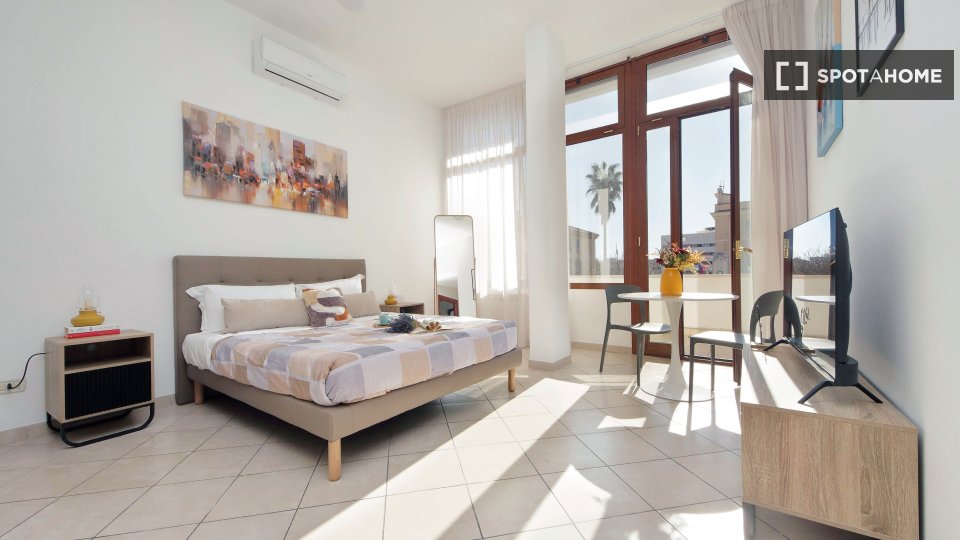 Apartment Rome, 1 bed — photo 12