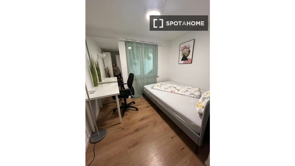 Double room Munich, 7 beds — photo 7