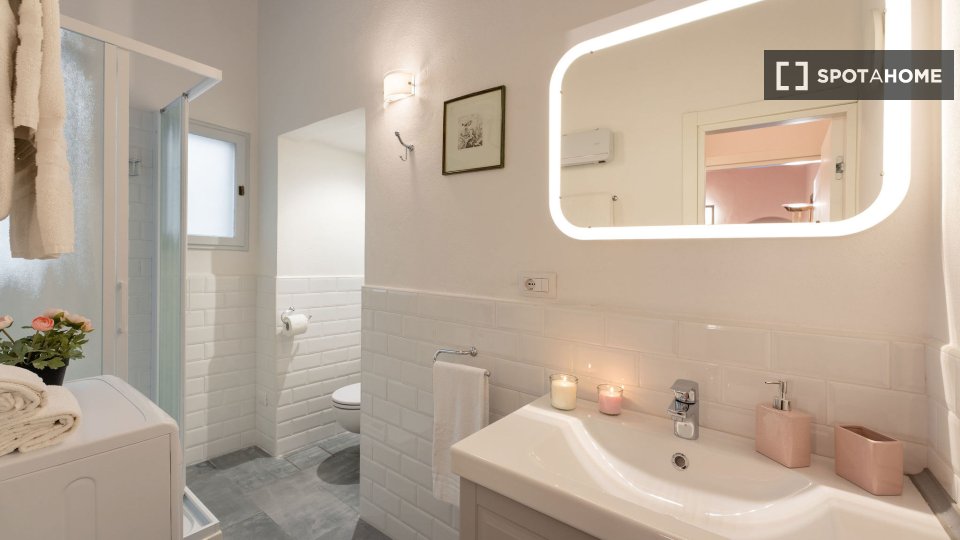 Apartment Florence, 1 bed, 40m² — photo 2