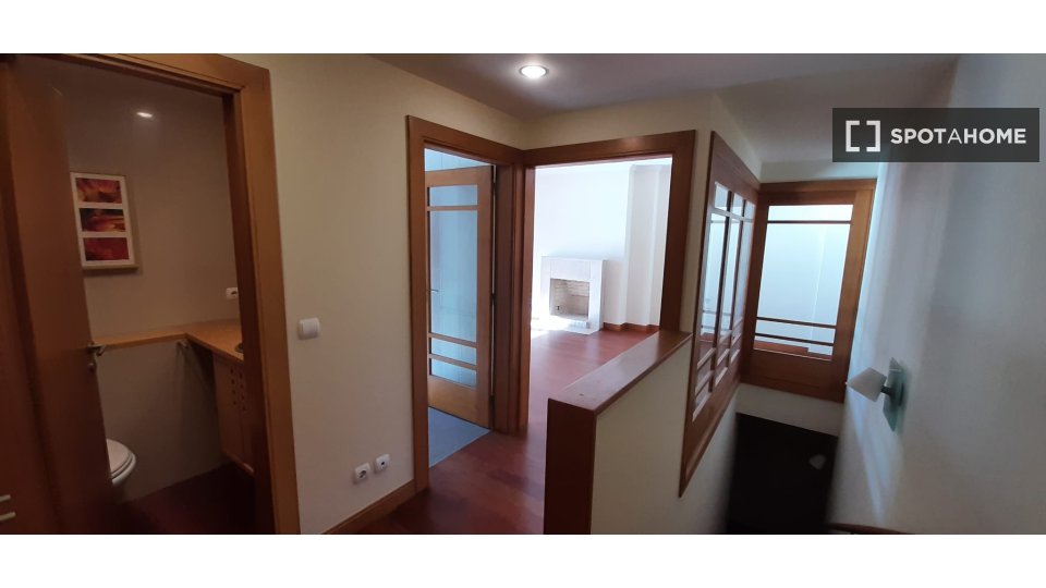 Apartment Porto, 2 beds, 124m² — photo 8