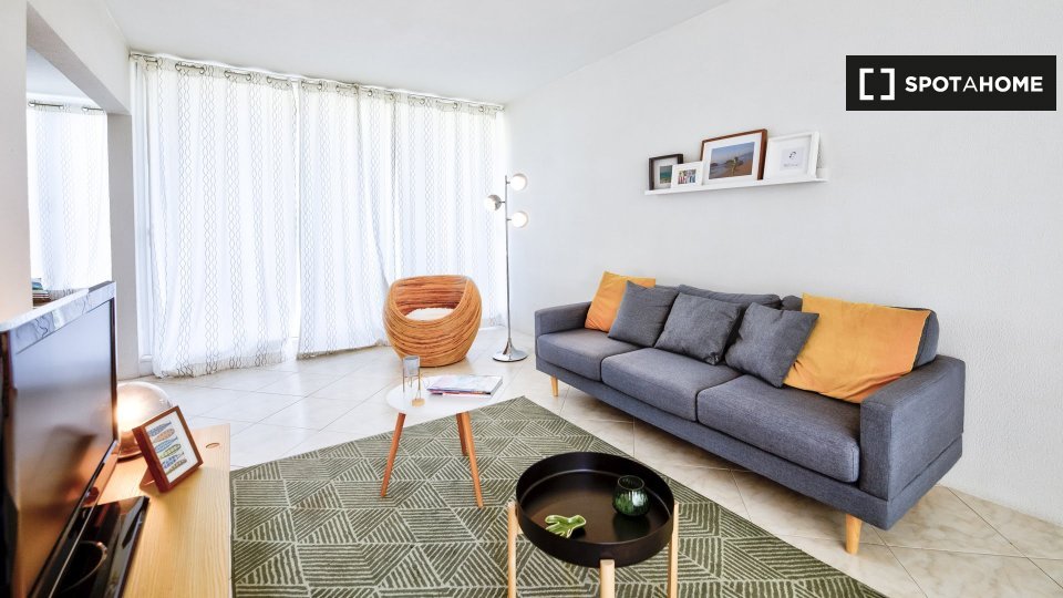 Apartment Lisbon, 3 beds — photo 16