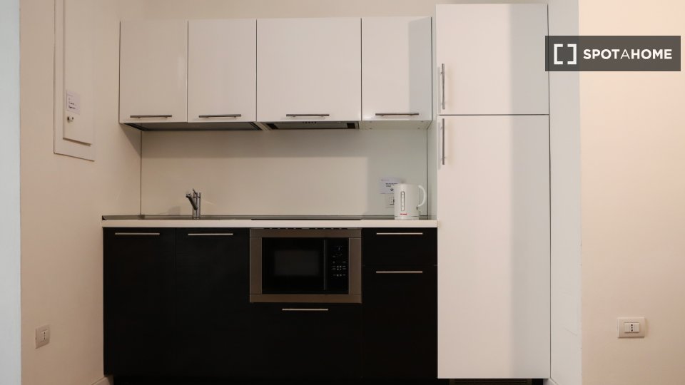 Apartment Naples, 1 bed — photo 17