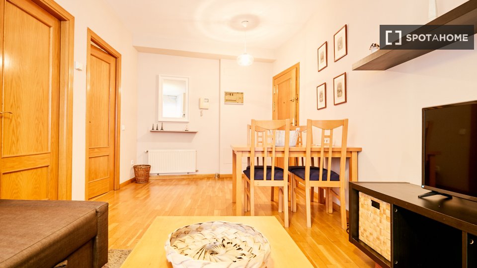 Apartment Madrid, 2 beds — photo 2