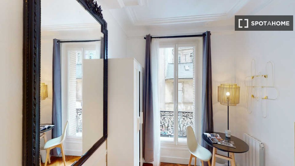 Double room Paris, 4 beds, 90m² — photo 12