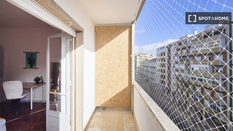 Double room Lisbon, 7 beds — photo 15