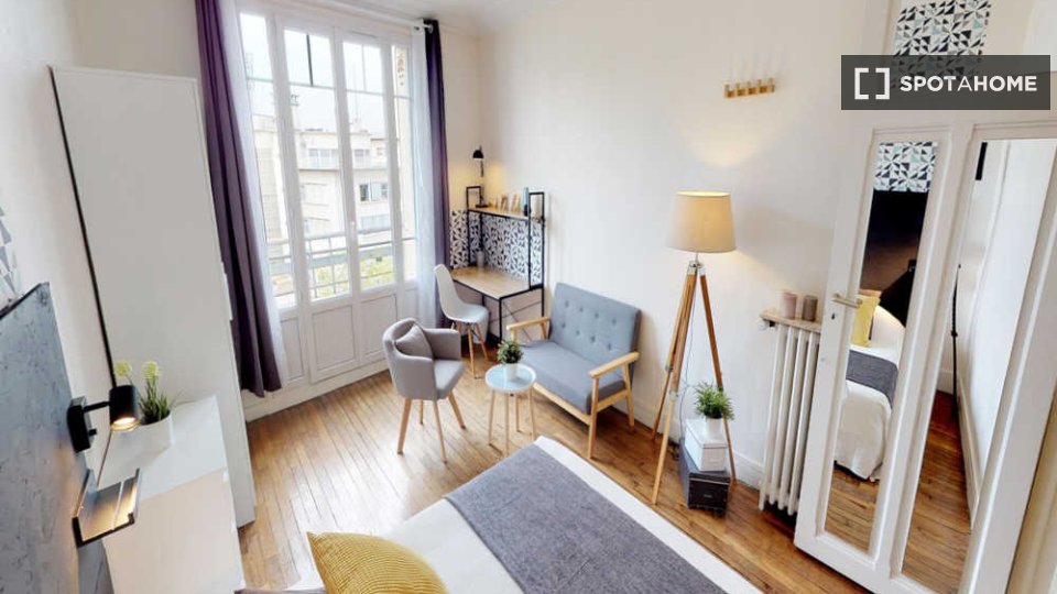 Double room Paris, 5 beds, 120m² — photo 19