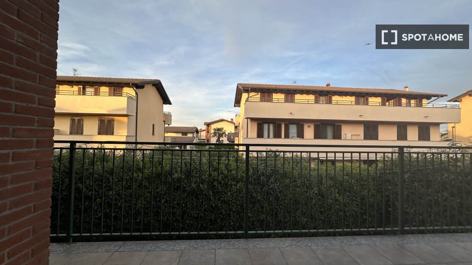 Double room Milan, 4 beds — photo 11