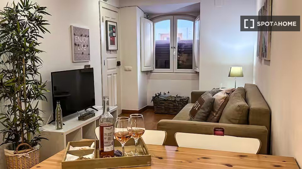 Apartment Lisbon, 2 beds — photo 11