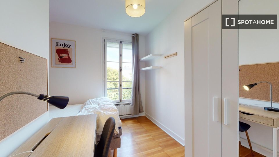 Double room Paris, 12 beds — photo 10