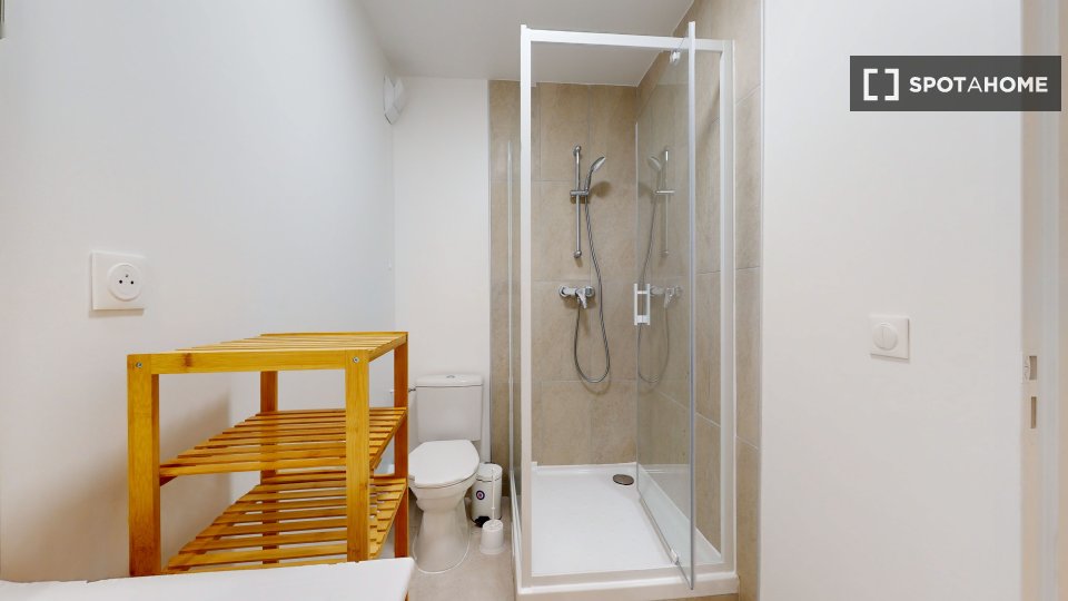 Double room Paris, 15 beds — photo 17