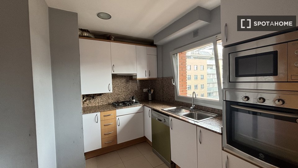 Apartment Barcelona, 2 beds, 67m² — photo 15