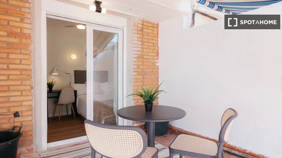 Habitación doble Valencia, 5 habitaciones — foto 2