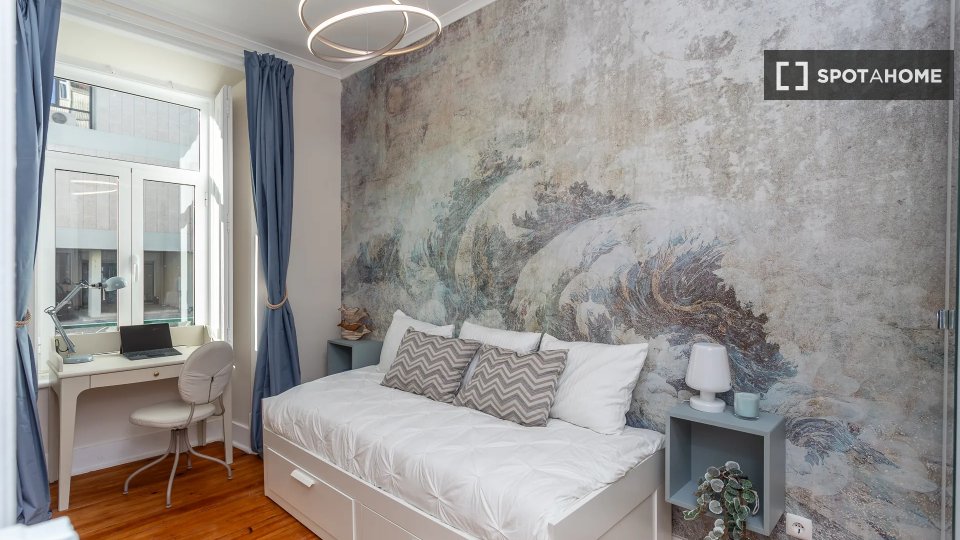 Double room Lisbon, 6 beds — photo 1