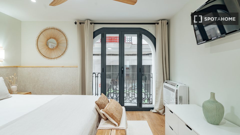 Apartment Barcelona, 1 bed, 65m² — photo 8