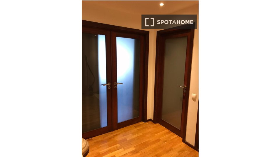 Double room Porto, 4 beds, 140m² — photo 7