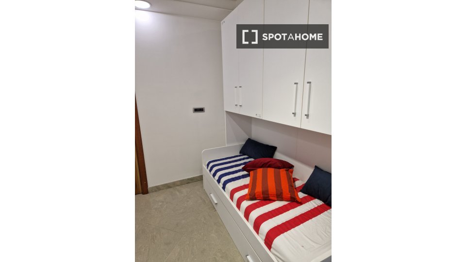 Chambre double Turin, 5 chambres, 136m² — photo 4