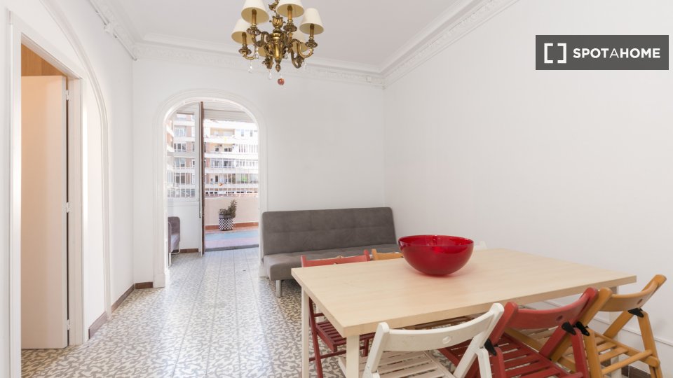 Double room Barcelona, 6 beds, 100m² — photo 5