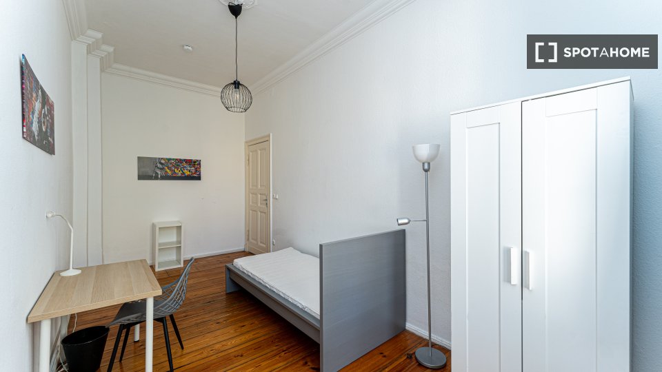 Double room Berlin, 3 beds — photo 63