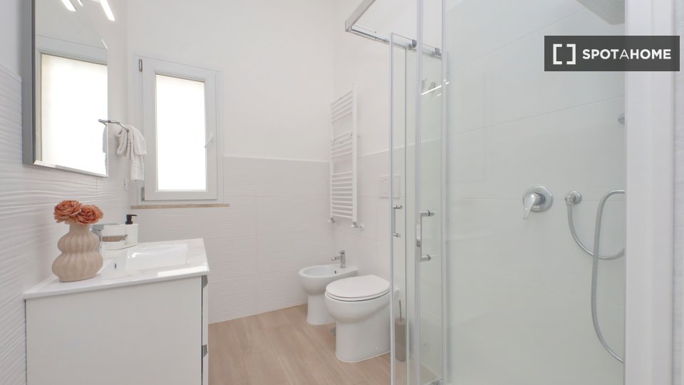 Apartment Rome, 1 bed — photo 8