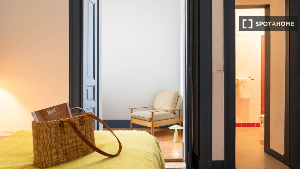 Double room Lisbon, 7 beds — photo 6