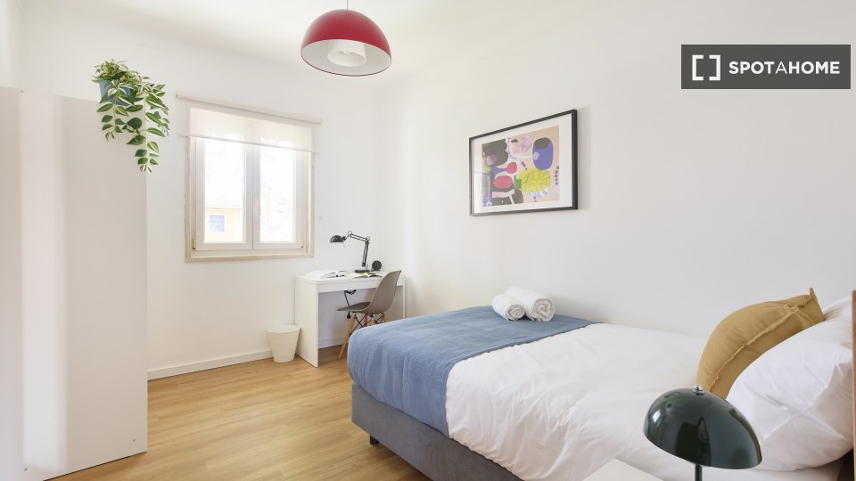 Double room Lisbon, 6 beds, 150m² — photo 19