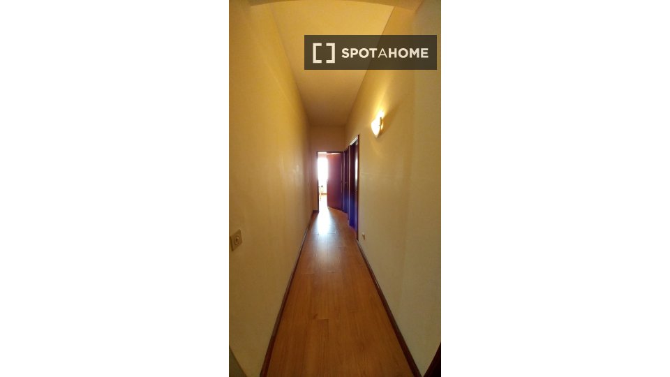 Double room Porto, 5 beds, 150m² — photo 6