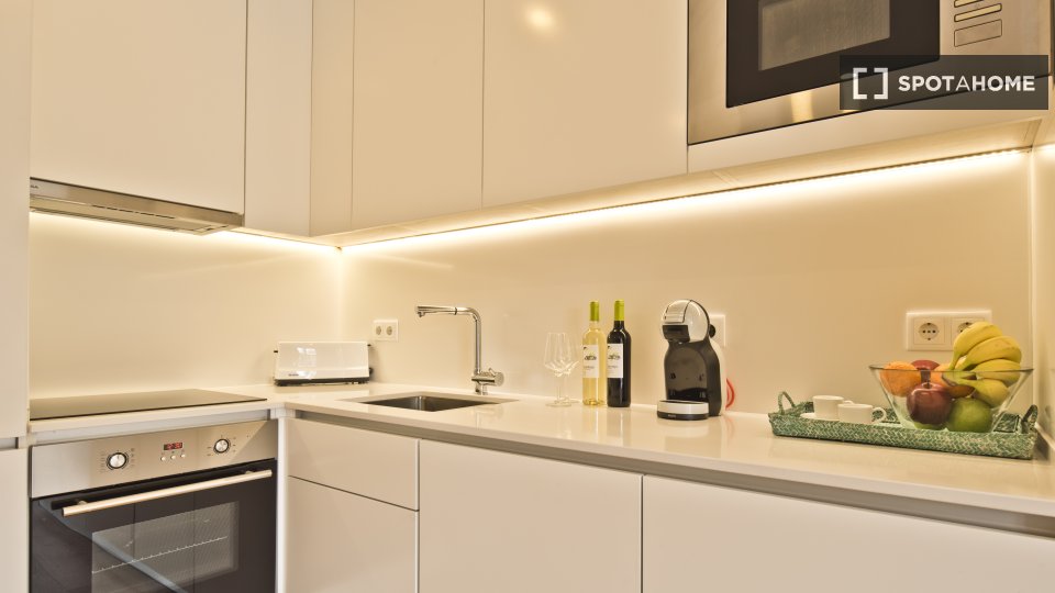 Apartment mono Lisbon, 31m² — photo 13