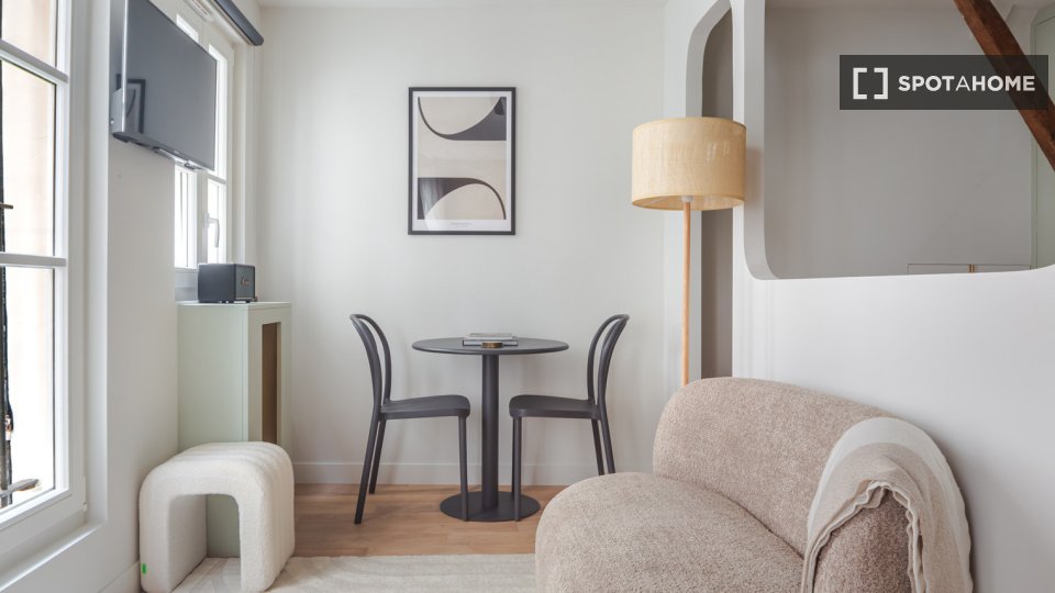 Apartment Paris, 1 bed, 26m² — photo 8