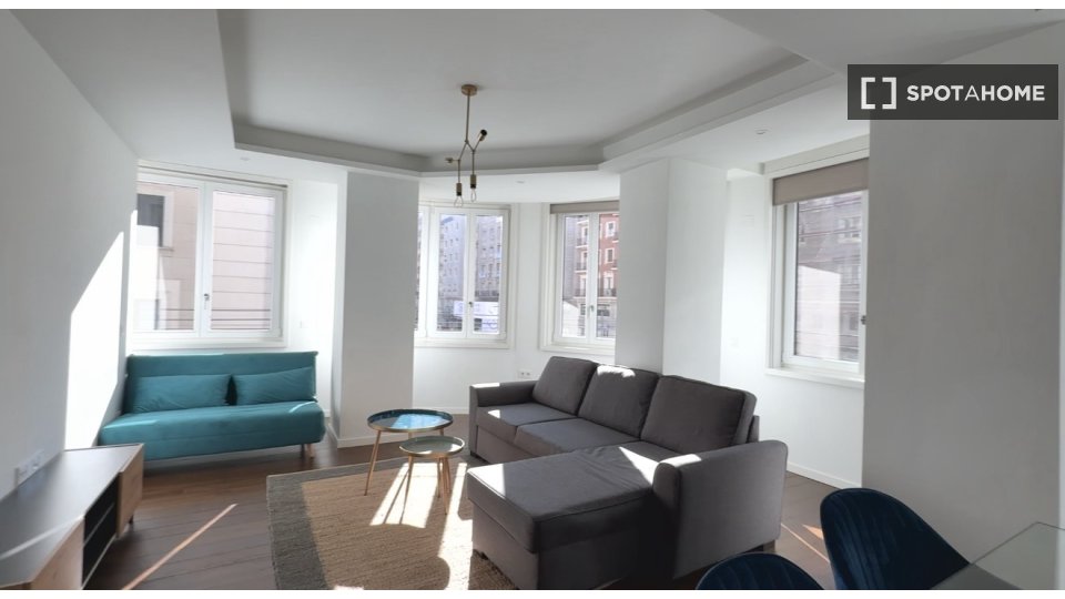 Apartment Madrid, 2 beds, 85m² — photo 3