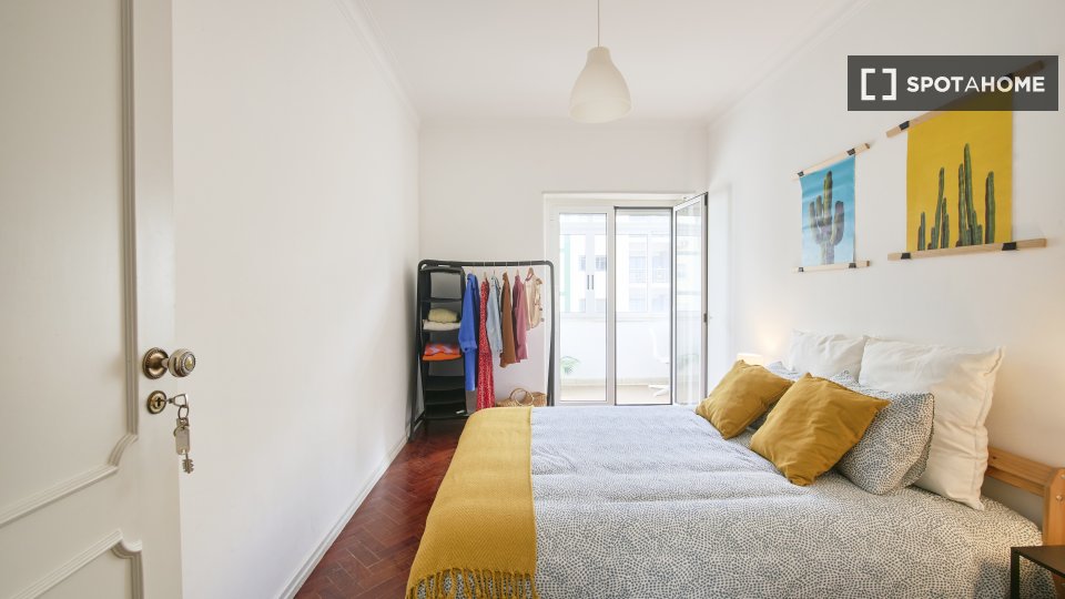 Double room Lisbon, 7 beds — photo 7