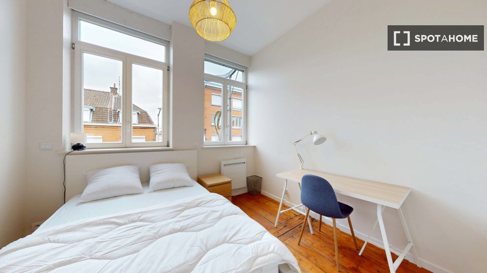 Double room Lille, 6 beds — photo 3